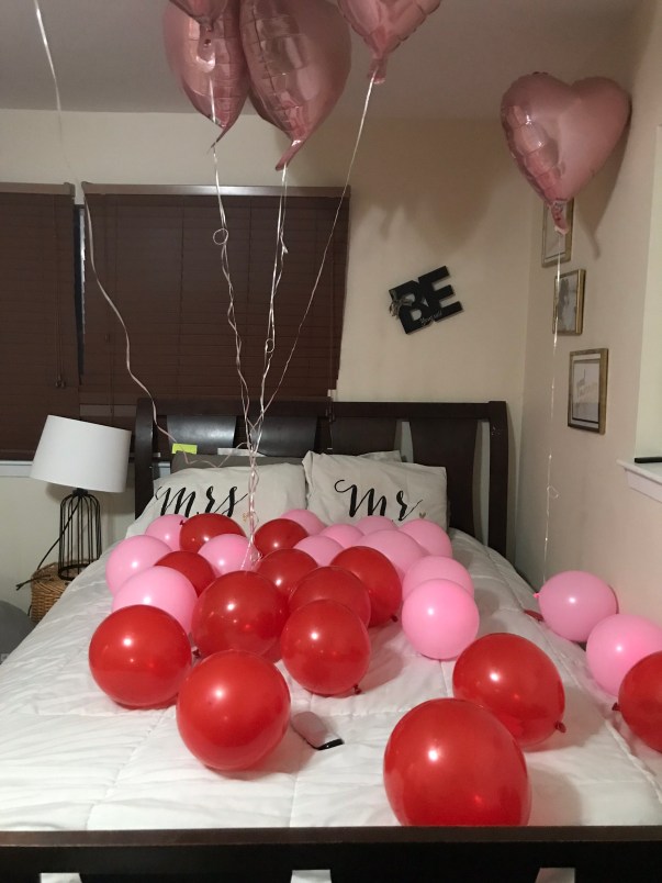 Gift idea: I put 37 messages inside of 37 balloons to show my husband the 37 reasons I love him for his 37th birthday. #giftideas #husbandgifts #goodmarriage #christianmarriage #christianwife #married #marriagegifts