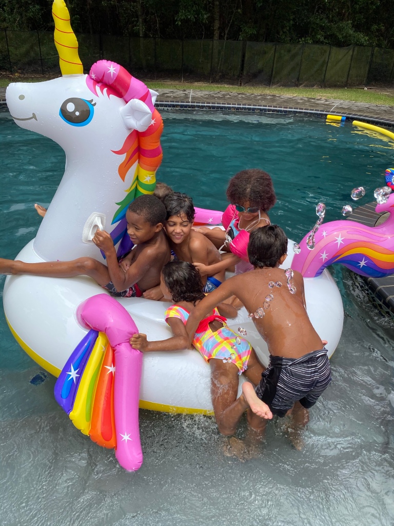 Summer Activity - Pool Day #summeractivities #summerbucketlist #kidsactvities #freeactivitiesforkids #cheapactivitiesforkids