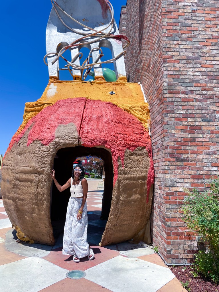 Branson Missouri Instagram Photo spots | #instagramphotoideas #instagramphotoinspiration #bransonmissouri #explorebranson #bransonphotoops #pasghettisbranson